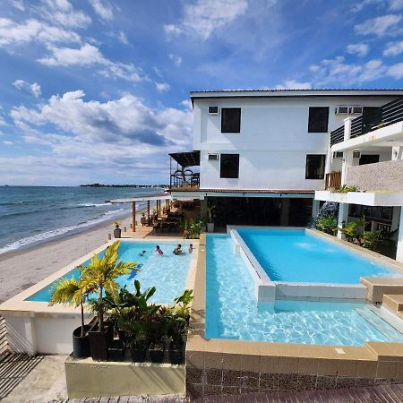 Miami Heat Beach Resort Morong  Exteriör bild